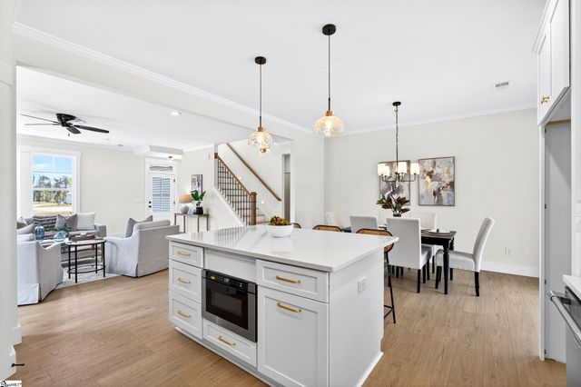 61 Mccauley Lane, Travelers Rest, SC 29690