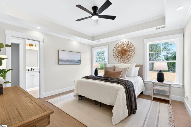 61 Mccauley Lane, Travelers Rest, SC 29690