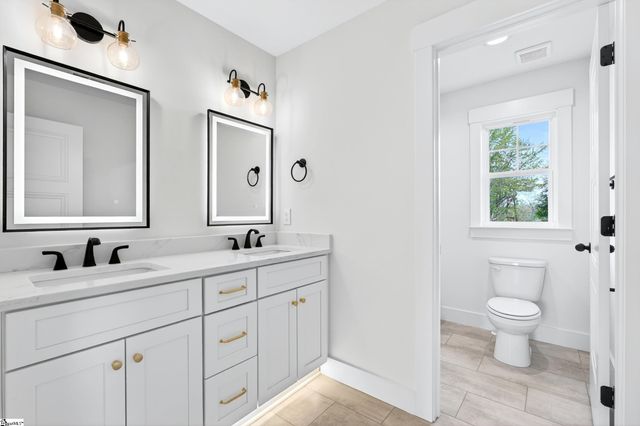 61 Mccauley Lane, Travelers Rest, SC 29690