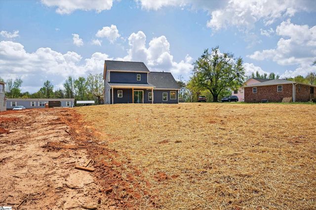 61 Mccauley Lane, Travelers Rest, SC 29690