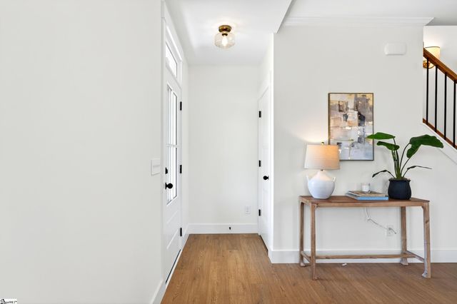 61 Mccauley Lane, Travelers Rest, SC 29690