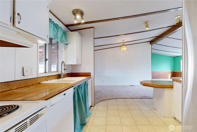 976 NE Dawson Avenue, College Place, WA 99324