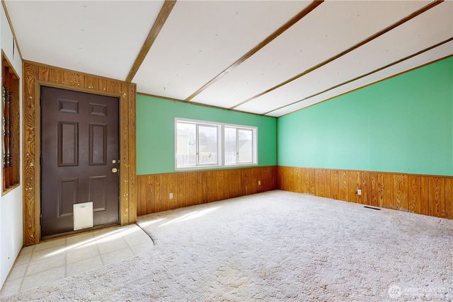 976 NE Dawson Avenue, College Place, WA 99324