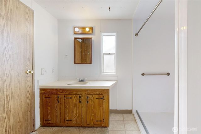 976 NE Dawson Avenue, College Place, WA 99324