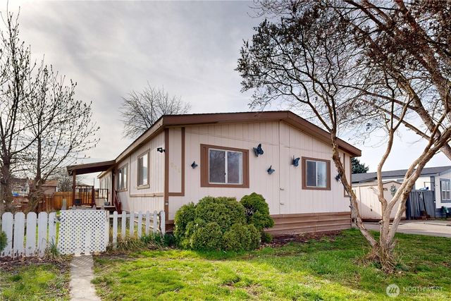 976 NE Dawson Avenue, College Place, WA 99324