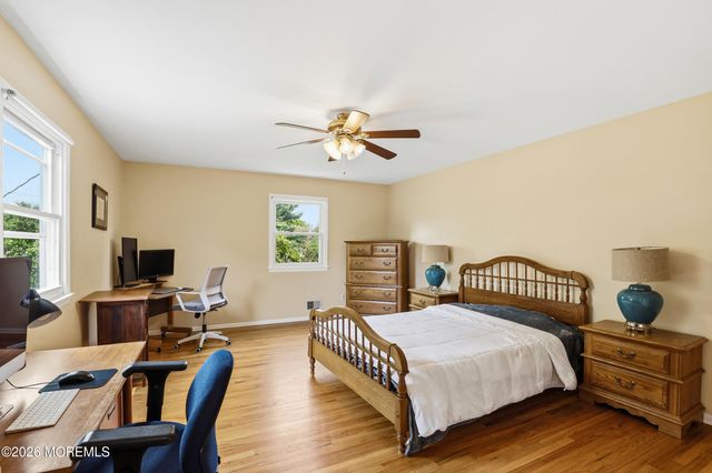 11 Hiland Drive, Hillsborough, NJ 08844