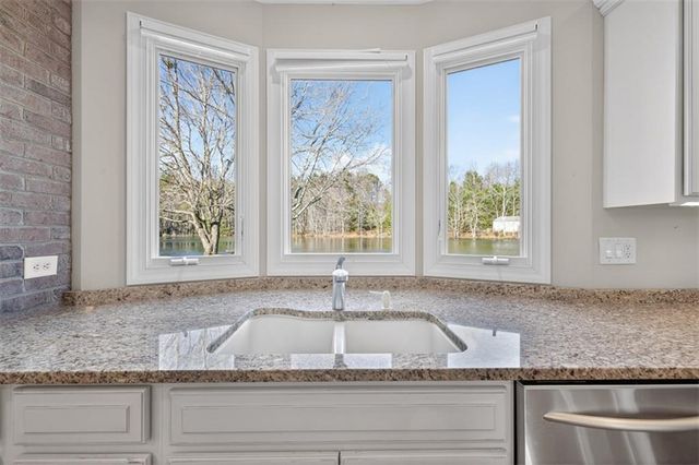 6725 EUBANKS CREEK Drive, Clermont, GA 30527