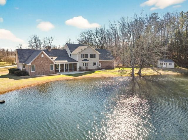 6725 EUBANKS CREEK Drive, Clermont, GA 30527