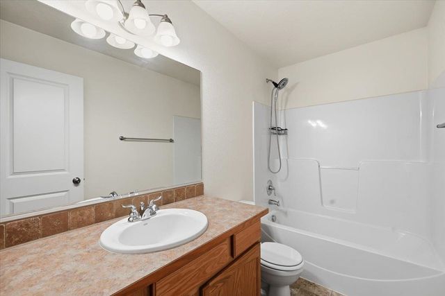 4520 S Carnation Rd, Spokane, WA 99224