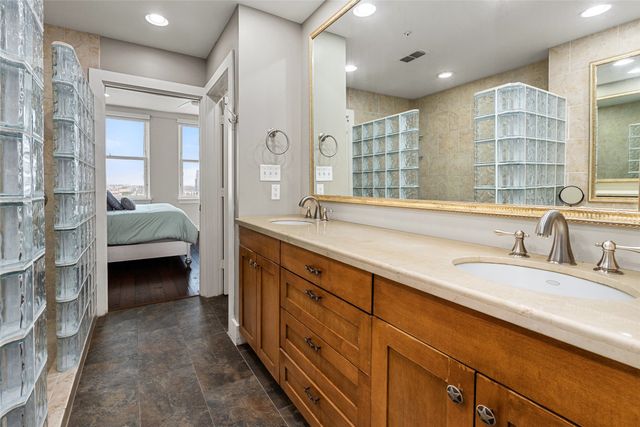 411 W 7th Street 806, Fort Worth, TX 76102