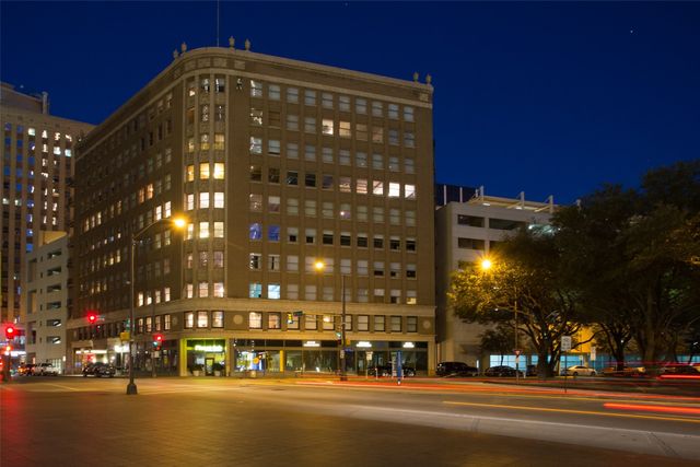 411 W 7th Street 806, Fort Worth, TX 76102