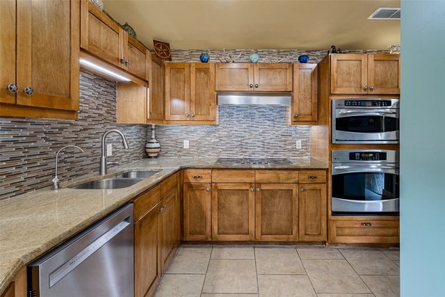 411 W 7th Street 806, Fort Worth, TX 76102