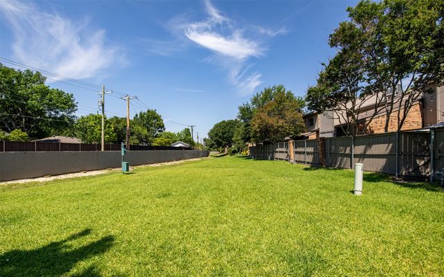 12423 Montego Plaza, Dallas, TX 75230
