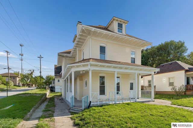 701 Avenue A Avenue, Plattsmouth, NE 68048