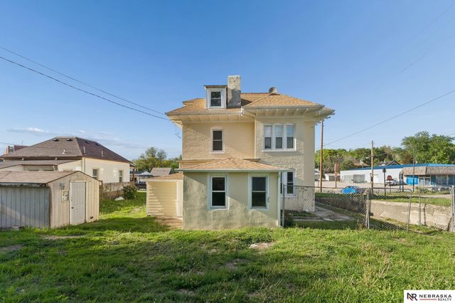 701 Avenue A Avenue, Plattsmouth, NE 68048
