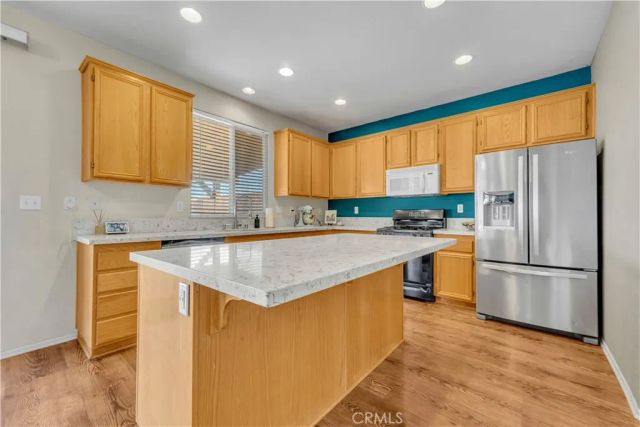 40028 Aliso Court, Palmdale, CA 93551