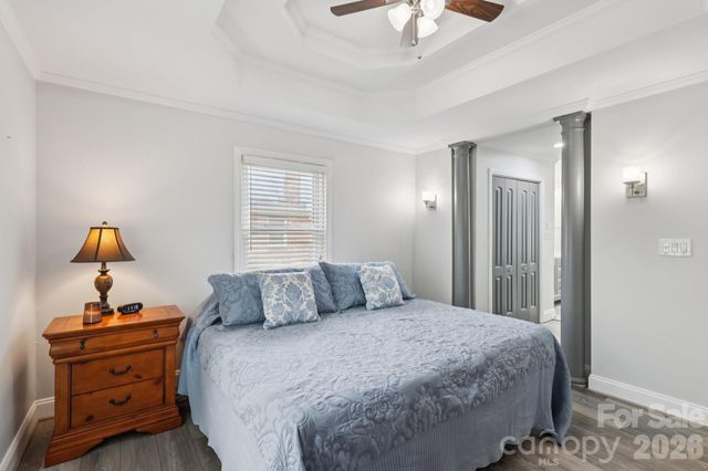 9202 Elgin Drive, Charlotte, NC 28214