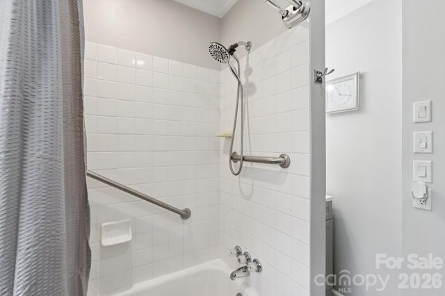 9202 Elgin Drive, Charlotte, NC 28214