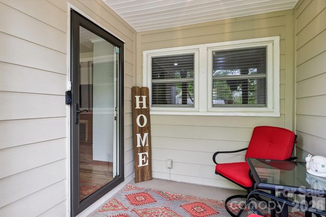 9202 Elgin Drive, Charlotte, NC 28214