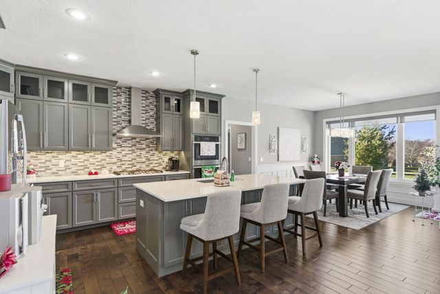 5894 S Castlebay Drive, Springfield, MO 65809