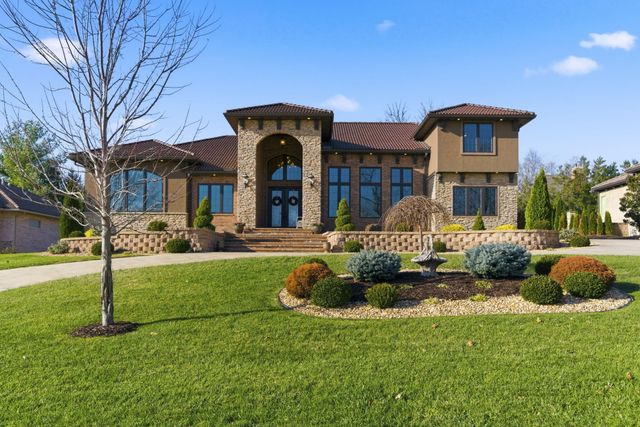 5894 S Castlebay Drive, Springfield, MO 65809