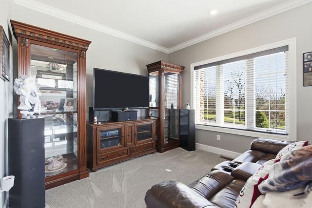 5894 S Castlebay Drive, Springfield, MO 65809