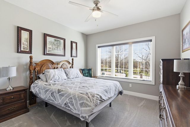 5894 S Castlebay Drive, Springfield, MO 65809