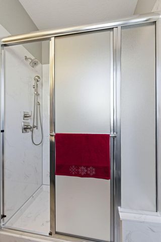 5894 S Castlebay Drive, Springfield, MO 65809