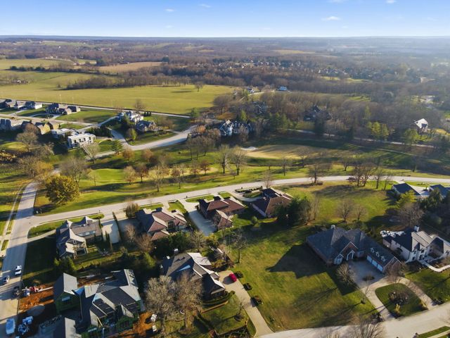 5894 S Castlebay Drive, Springfield, MO 65809