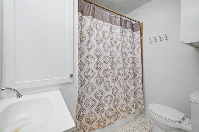 306 Bradford St, Thibodaux, LA 70301