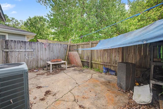 306 Bradford St, Thibodaux, LA 70301