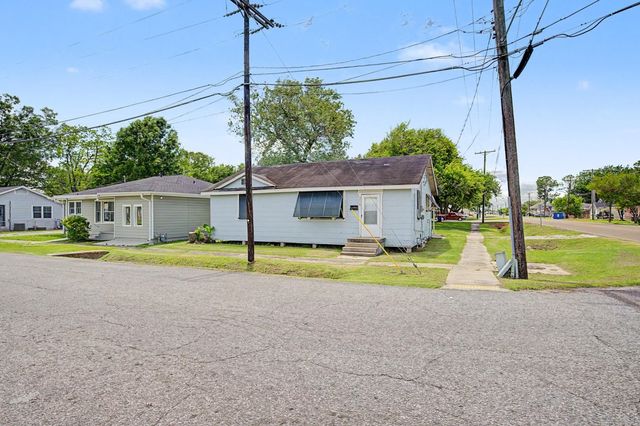 306 Bradford St, Thibodaux, LA 70301