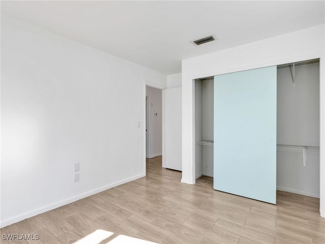 4590 28th AVE SW, Naples, FL 34116