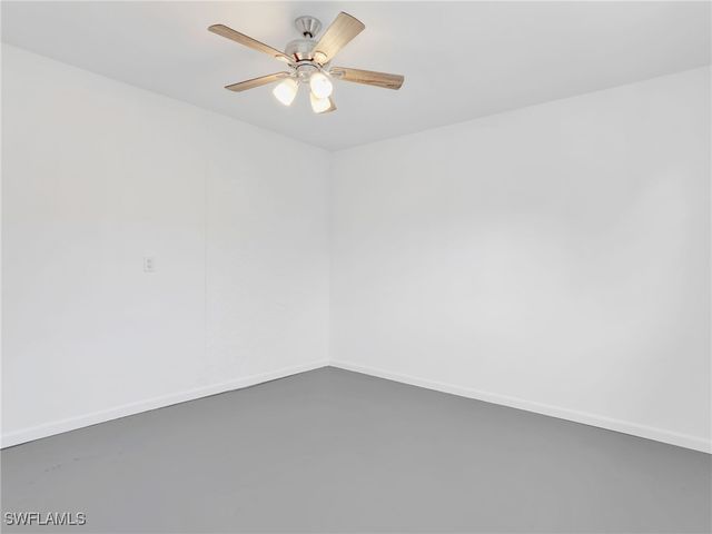 4590 28th AVE SW, Naples, FL 34116