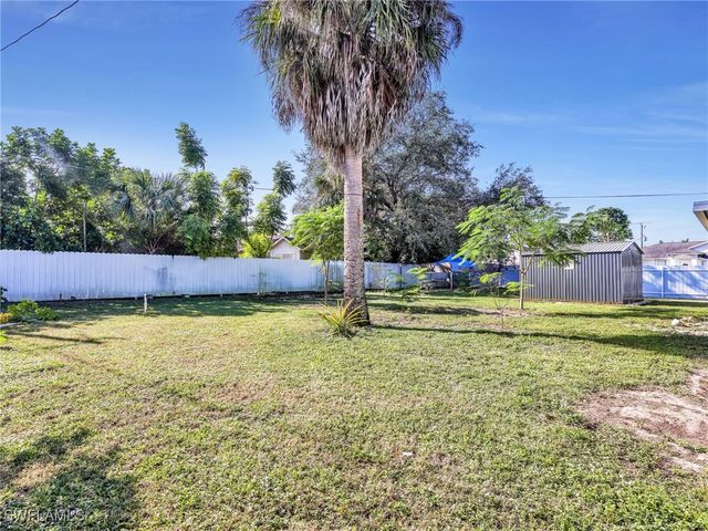 4590 28th AVE SW, Naples, FL 34116