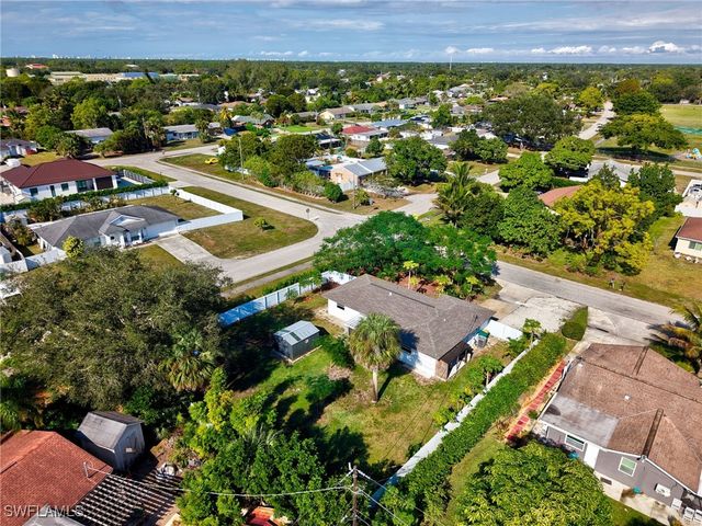 4590 28th AVE SW, Naples, FL 34116