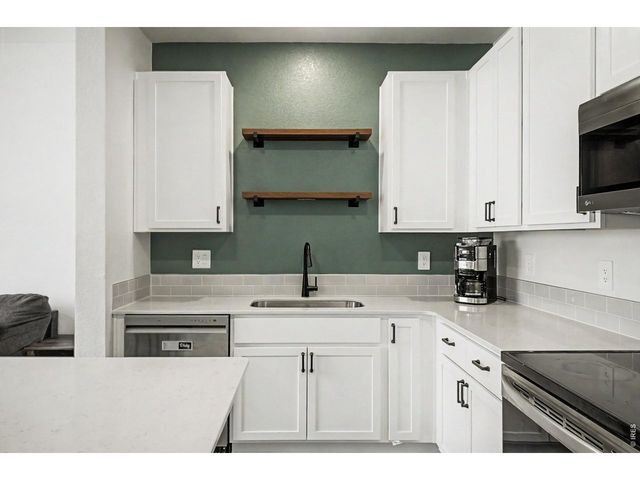 425 Condor Way, Johnstown, CO 80534