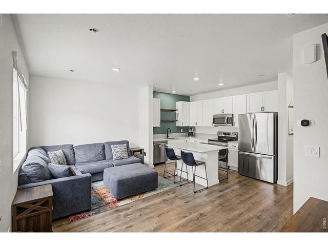 425 Condor Way, Johnstown, CO 80534