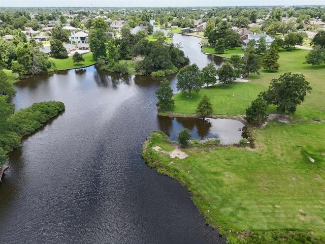 3633 Holly Hill Rd Road, Lake Charles, LA 70605