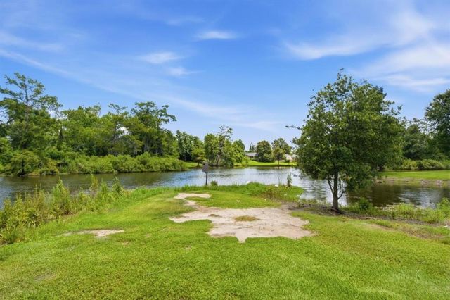 3633 Holly Hill Rd Road, Lake Charles, LA 70605