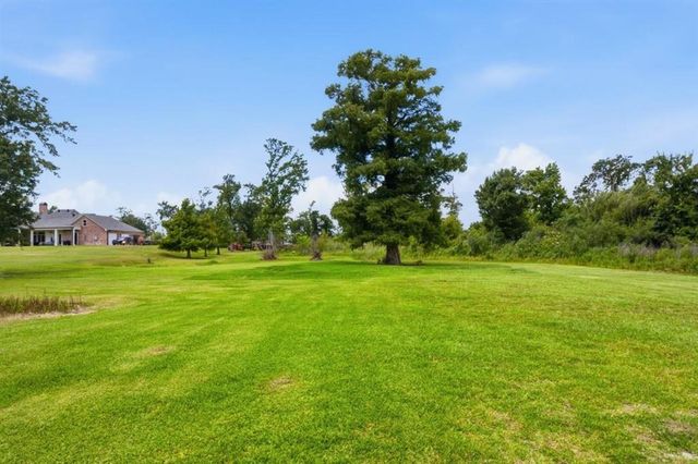 3633 Holly Hill Rd Road, Lake Charles, LA 70605