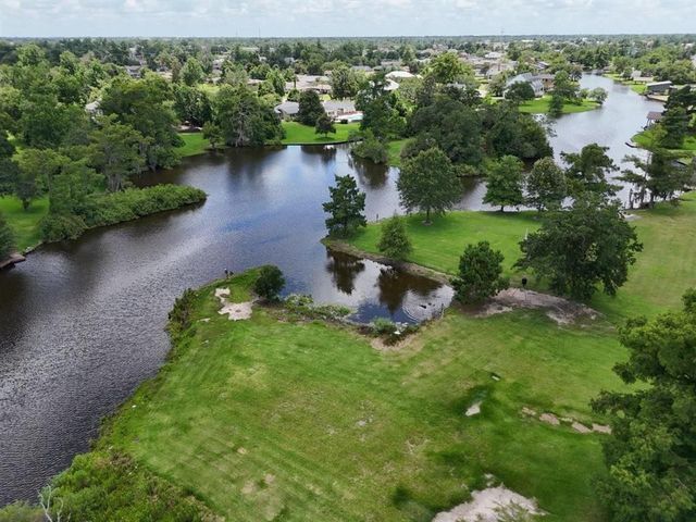 3633 Holly Hill Rd Road, Lake Charles, LA 70605