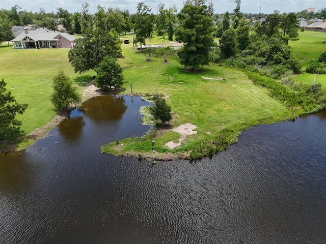 3633 Holly Hill Rd Road, Lake Charles, LA 70605