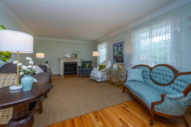 8535 Eau Claire Road, Berrien Center, MI 49102