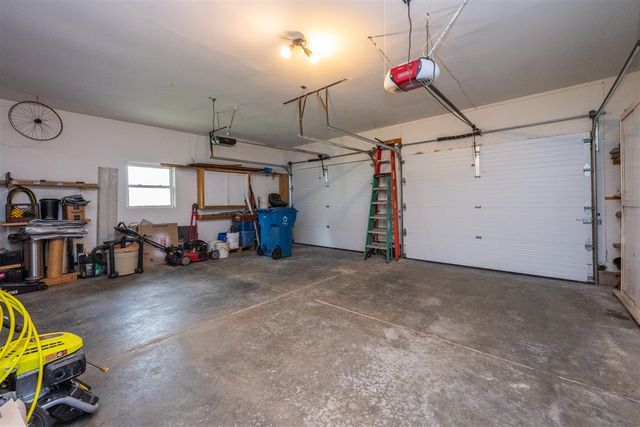 8535 Eau Claire Road, Berrien Center, MI 49102