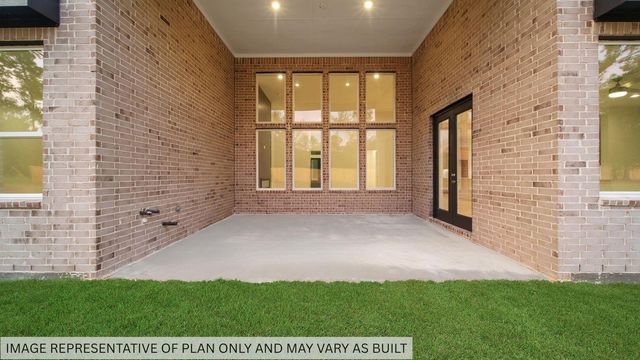 358 Louvenia Court, Pinehurst, TX 77362