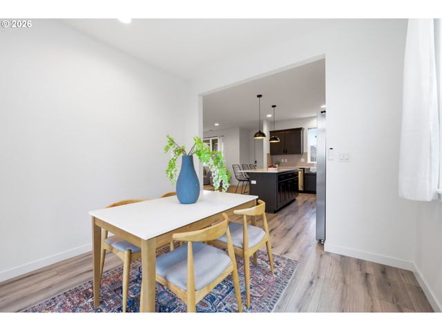 17080 Se TROGE Rd, Happy Valley, OR 97086