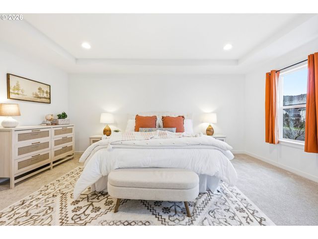 17080 Se TROGE Rd, Happy Valley, OR 97086