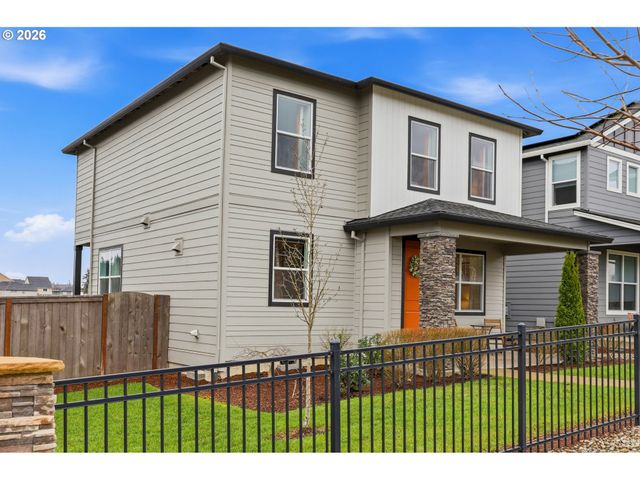 17080 Se TROGE Rd, Happy Valley, OR 97086