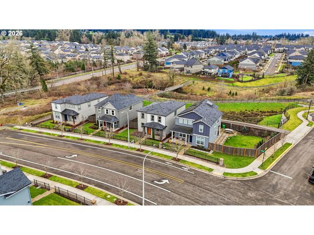 17080 Se TROGE Rd, Happy Valley, OR 97086